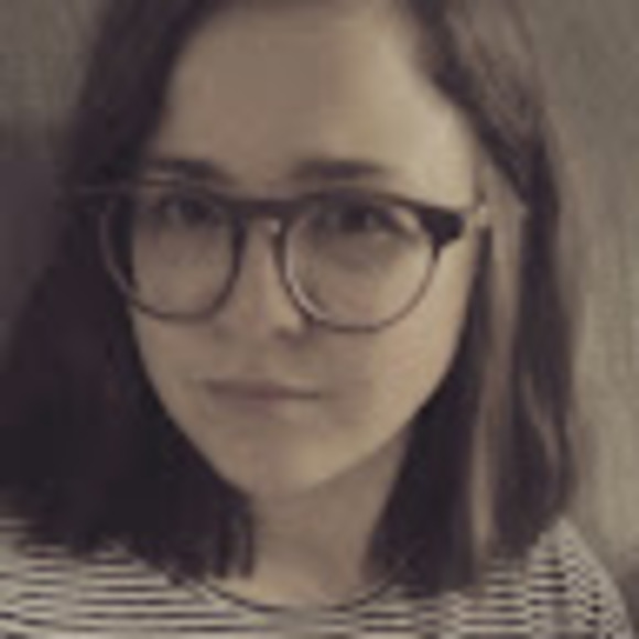 Meet your Posher, Amanda - Picture 1 of 1